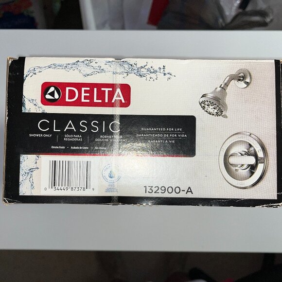 Delta Classic Chrome 1-handle Multi-function 5.0000-in Round Shower Faucet New - Picture 5 of 11